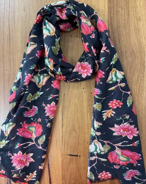 BLOCK PRINT FLOWERS BLACK